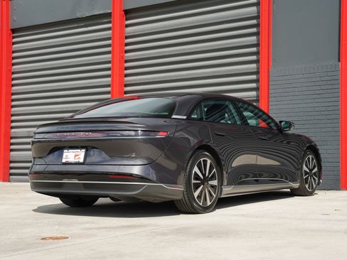 Used 2023 Lucid Air Pure image 2
