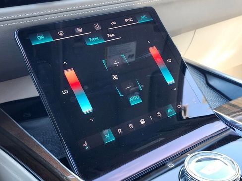 New 2026 Cadillac Escalade Platinum Sport AWD/4WD image 23