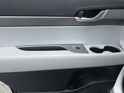 Used 2025 Hyundai Palisade SEL image 13