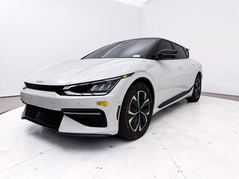 Used 2022 Kia EV6 GT-Line w/ GT-Line Suede Seat Package image 13