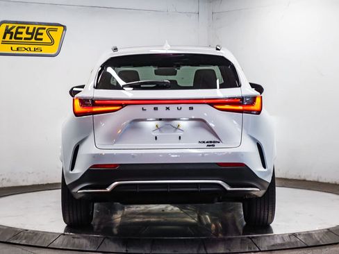 Used 2026 Lexus NX 450h+ F Sport AWD/4WD image 3