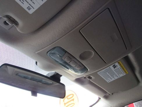 Used 2019 Ford Fiesta SE image 18