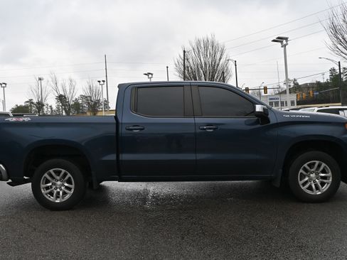 Used 2021 Chevrolet Silverado 1500 LT image 16