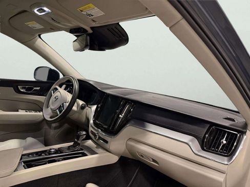 Used 2019 Volvo XC60 T5 Inscription w/ Protection Package Premier image 26