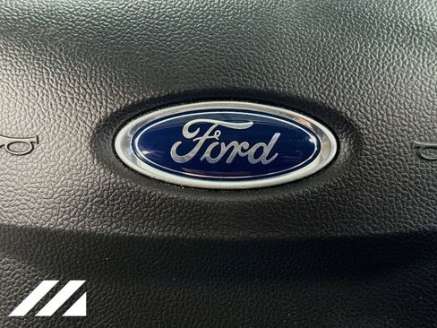 Used 2020 Ford Escape Titanium image 34