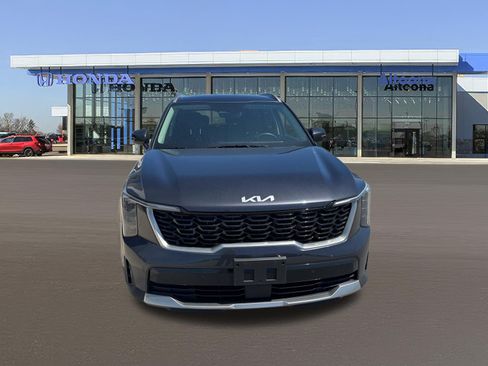 Used 2025 Kia Sorento X-Line EX AWD/4WD image 7