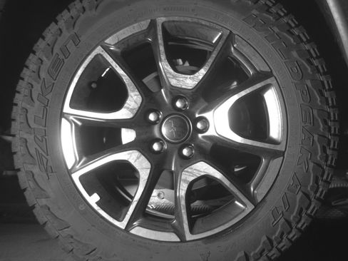 Used 2025 Jeep Compass Trailhawk AWD/4WD image 18