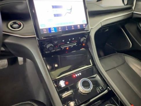 Used 2023 Jeep Grand Cherokee 4WD 4xe w/ Luxury Tech Group II image 31