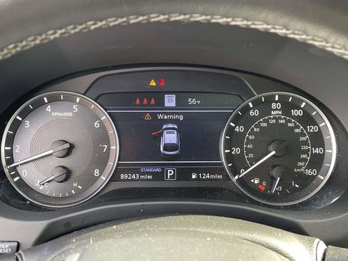 Used 2023 INFINITI QX55 Essential image 26