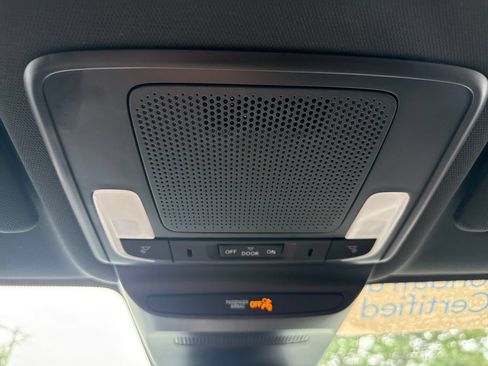 Certified 2024 Honda HR-V Sport image 35