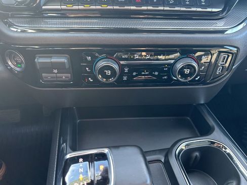 Certified 2025 Chevrolet Silverado 1500 ZR2 w/ ZR2 Bison Edition image 4