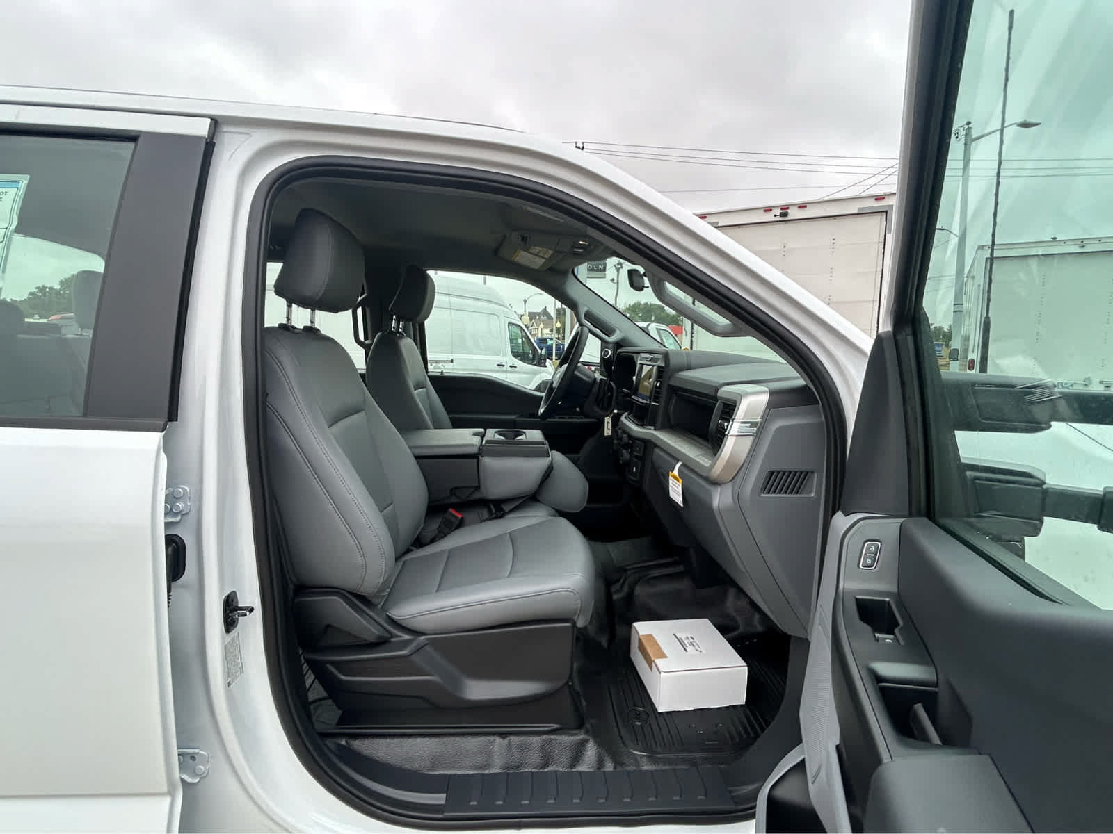 New 2027 Ford F450 XL AWD/4WD image 10