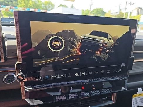 New 2025 GMC Hummer EV 3X image 58