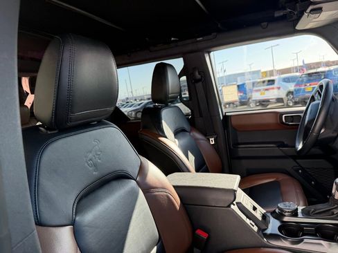 Used 2024 Ford Bronco Outer Banks AWD/4WD image 21