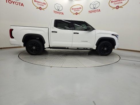 Used 2022 Toyota Tundra SR5 image 3