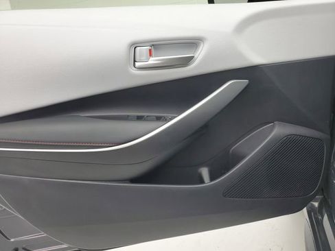 Used 2023 Toyota Corolla SE image 20