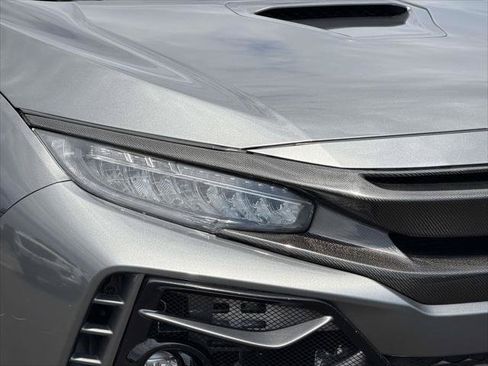 Used 2020 Honda Civic Type R image 11