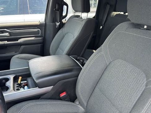 Used 2021 RAM 1500 Big Horn AWD/4WD image 4