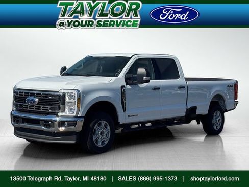 New 2026 Ford F250 XLT image 1