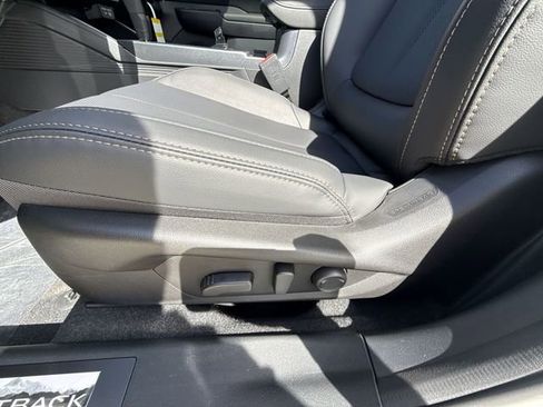 New 2026 Subaru Outback Limited image 12