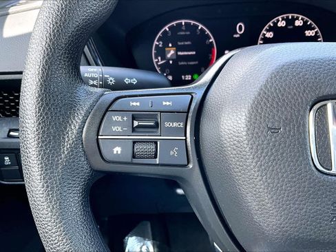 Used 2025 Honda CR-V LX image 38