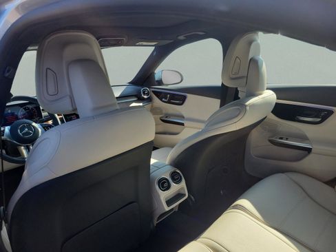 Certified 2025 Mercedes-Benz C 300 Sedan image 11