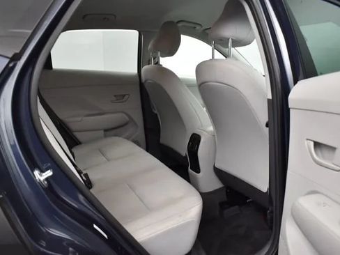 Used 2025 Hyundai Kona SEL FWD image 18