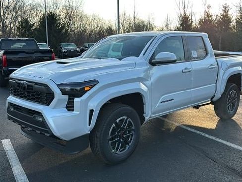 New 2026 Toyota Tacoma TRD Sport image 3