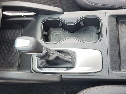 Used 2025 Nissan Frontier SV w/ SV Convenience Package image 22