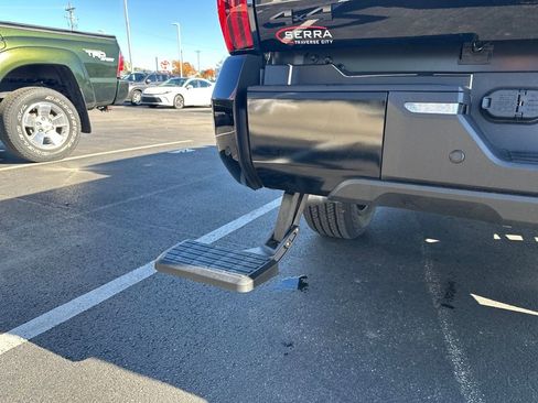 New 2026 Toyota Tundra SR5 image 25