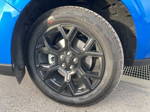 New 2026 Ford Maverick XLT w/ Equipment Group 301A image 2