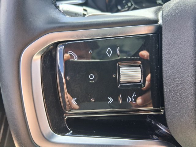 Used 2021 Land Rover Range Rover Velar S AWD/4WD image 29