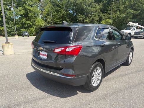 Used 2019 Chevrolet Equinox LT FWD image 25