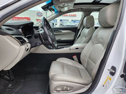 Used 2019 Cadillac CTS Luxury image 12