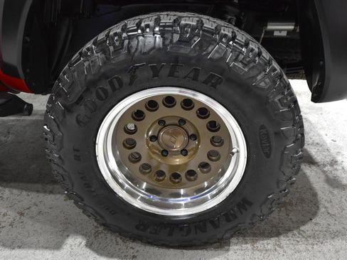 Used 2020 Toyota Tacoma TRD Off-Road w/ Technology Package AWD/4WD image 55