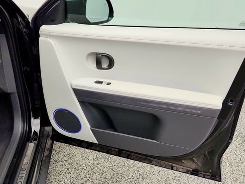 Used 2025 Hyundai Ioniq 5 Limited RWD image 24