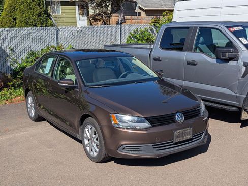 Used 2012 Volkswagen Jetta SE FWD image 10