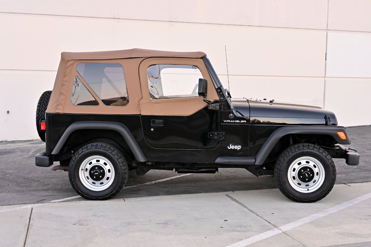 Used 1998 Jeep Wrangler SE AWD/4WD image 8