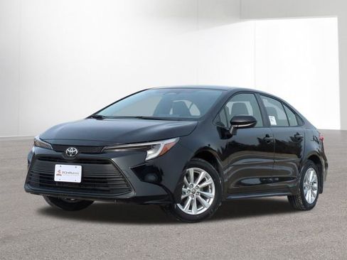 New 2026 Toyota Corolla LE image 1