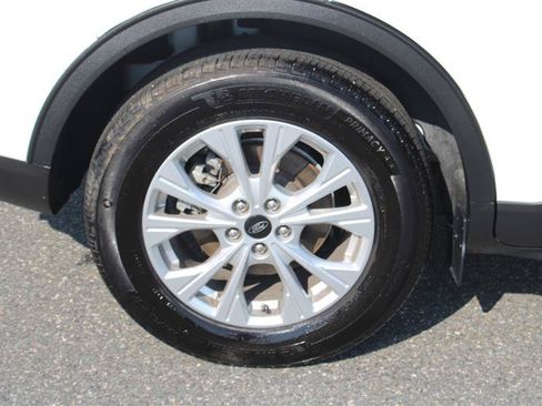 Used 2023 Ford Escape Active w/ Cold Weather Package FWD image 8