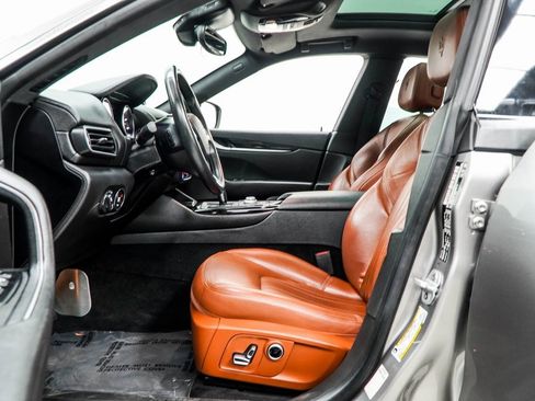 Used 2022 Maserati Levante GT image 37