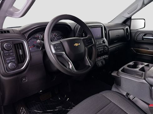 Used 2020 Chevrolet Silverado 1500 LT AWD/4WD image 9