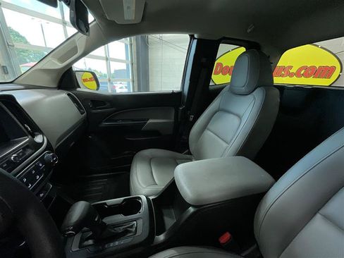 Used 2019 Chevrolet Colorado W/T RWD image 13