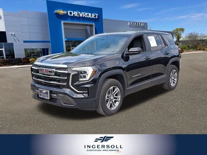Used 2025 GMC Terrain Elevation