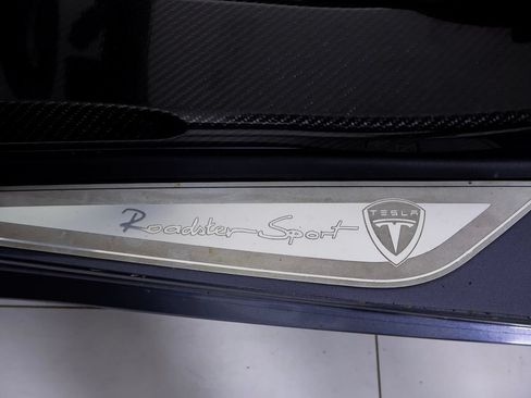 Used 2010 Tesla Roadster Sport RWD image 17