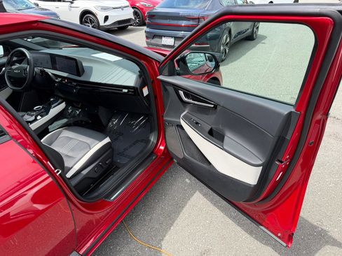 Used 2023 Kia EV6 GT-Line RWD image 42