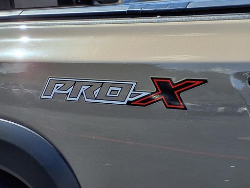 Used 2024 Nissan Frontier Pro-X RWD image 11
