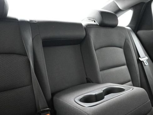 Used 2022 Chevrolet Malibu LT FWD image 16