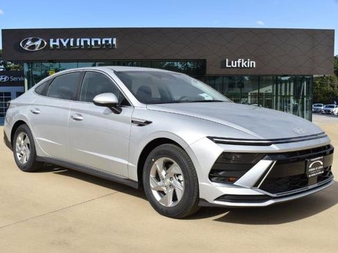 Certified 2025 Hyundai Sonata SE image 1