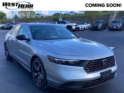 Used 2023 Honda Accord Sport image 1